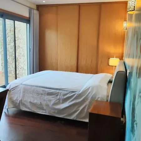 Apartment Spacious With Terrace Barbeque With Pool *