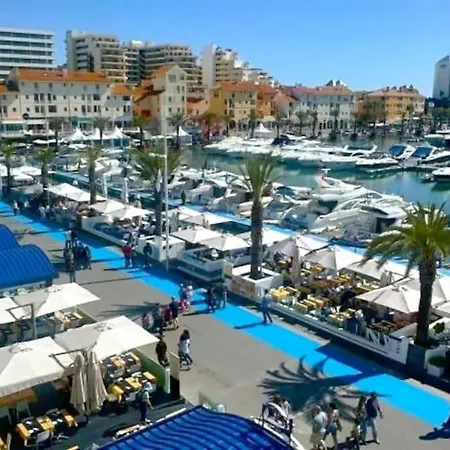 Spacious With Terrace Barbeque With Pool *